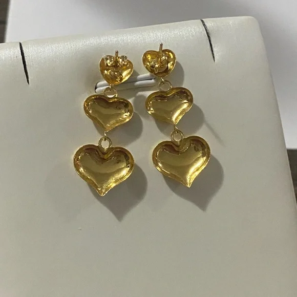 Real 18K saudi gold triple heart stud earrings